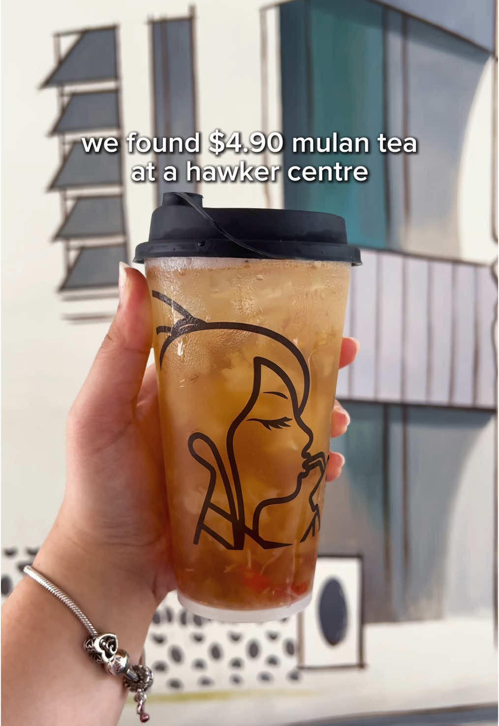 a cheaper and healthier option for bubble tea! @chamulan.sg 
📍CHA MULAN
ABC Brickswork Market #01-20
S150006

#tiktoksg #fyp #chamulan #tea #abcmarket #mulan #collagen #whattoeatsg #wheretoeatsg 