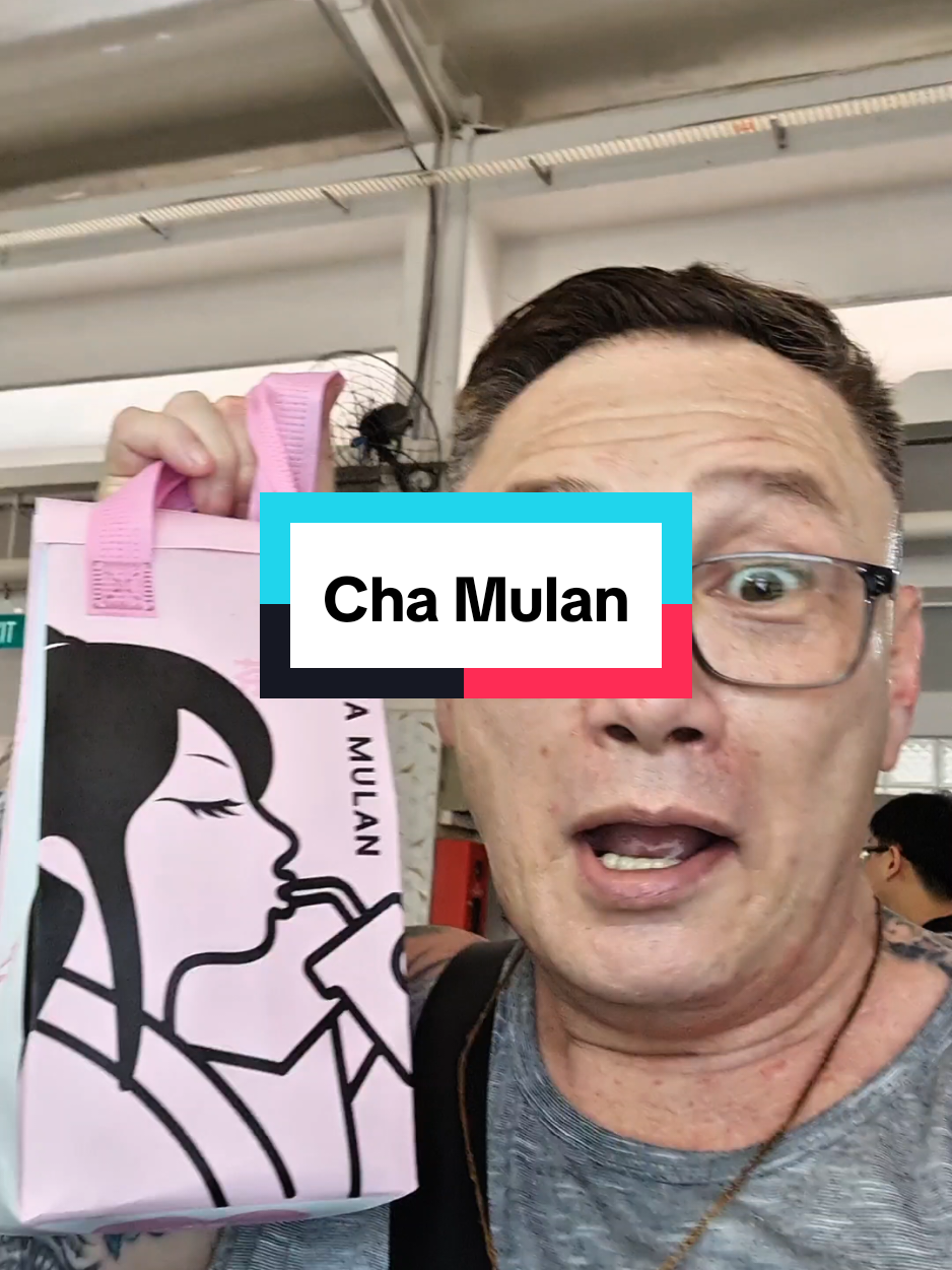 🌸 Cha Mulan – Not Your Average Bubble Tea 🌸
At Cha Mulan, we reimagine traditional Cantonese desserts as refreshing tea-based drinks. Sip on wellness with nourishing ingredients like peach gum, snow