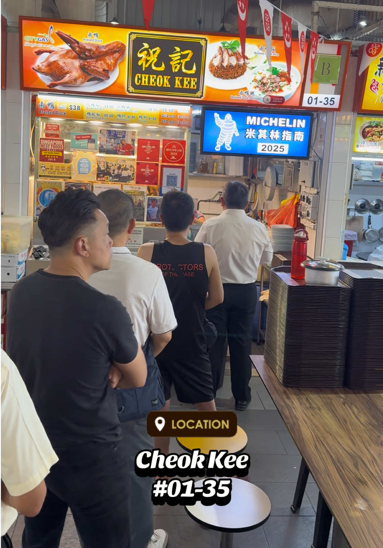 Come join me at Geylang Bahru Market and Food Centre for Part 3 of my new 4-part Braised Duck series. Here at Cheok Kee (01-35), they’re not only known for their award winning braised meats but also a