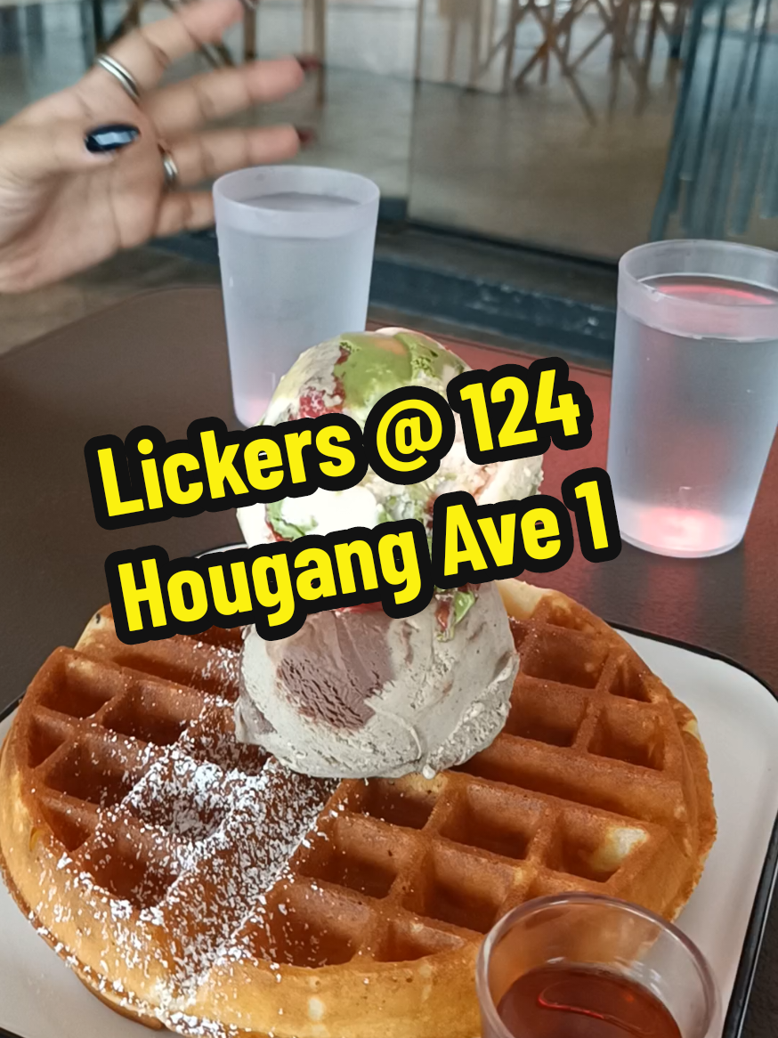 my favourite dessert place! there have a few outlets island wide and opens till 2am! 
love their rotating ice-cream flavours made by their lady boss. soft yet crisp waffles, rich latte, yummy chicken 