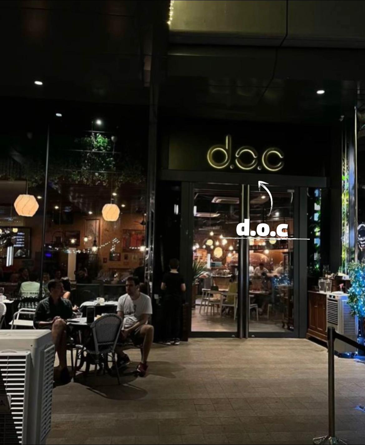 Looking for a spot with amazing Italian food and a relaxed vibe? d.o.c is the place to be! 😍😋

 #doc #cbd #veg #italian #sgfyp🇸🇬 

📍 Restaurant location: d.o.c Italian Restaurant

🏷️ Price range