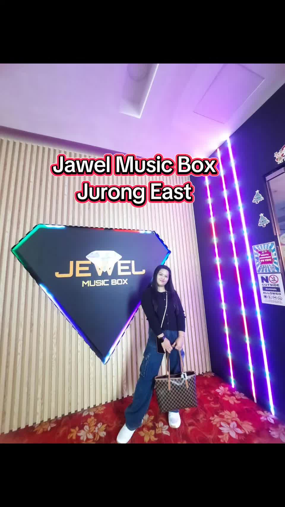 yg mau ngadem n hilangin setres pas bgt disini tempatnya#jewelmusicbox #jurongeast #safra #fyppppppppppppppppppppppp #tkwsingapore 