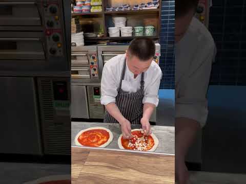 Making of. A Pizza by Osteria by d.o.c #pizza #food #italian